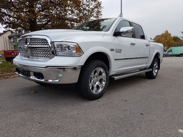 DODGE RAM 1500 LARAMIE