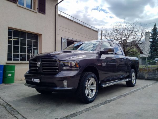 Dodge RAM 1500 Sport