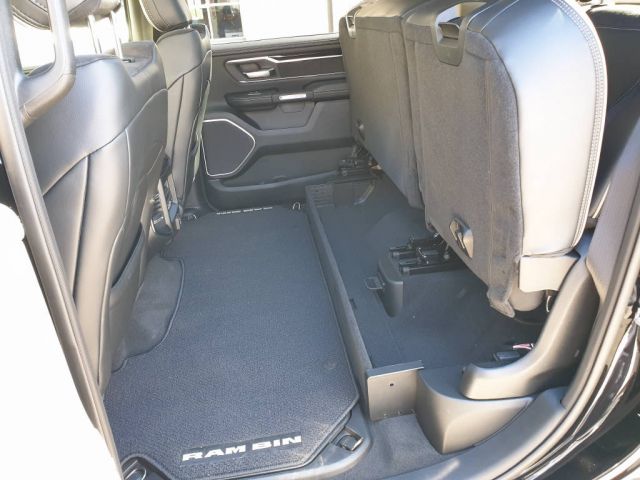 Nouveau Dodge RAM 1500 Laramie Sport