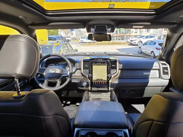 Nouveau Dodge RAM 1500 Laramie Sport