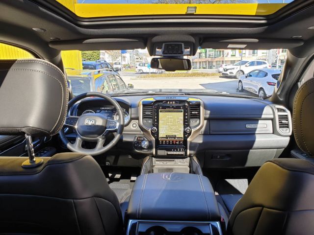 Nouveau Dodge RAM 1500 Laramie Sport